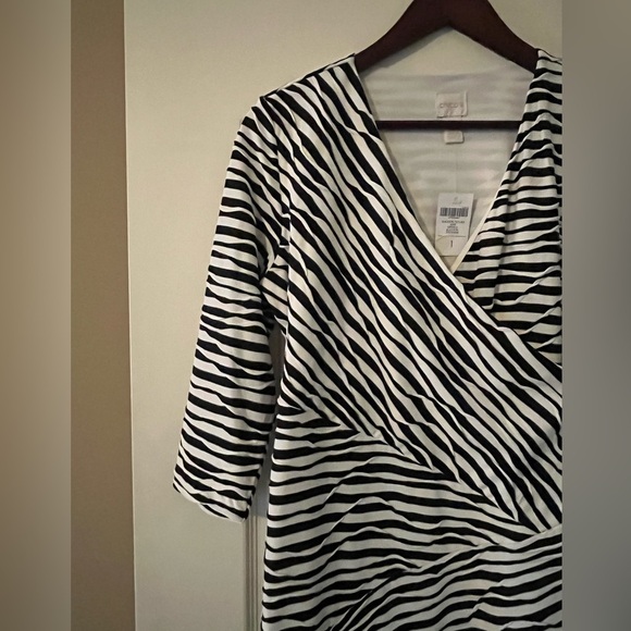 Chico’s Textured Black and White Striped Mid Length Dress Women’s medium - Picture 6 of 16